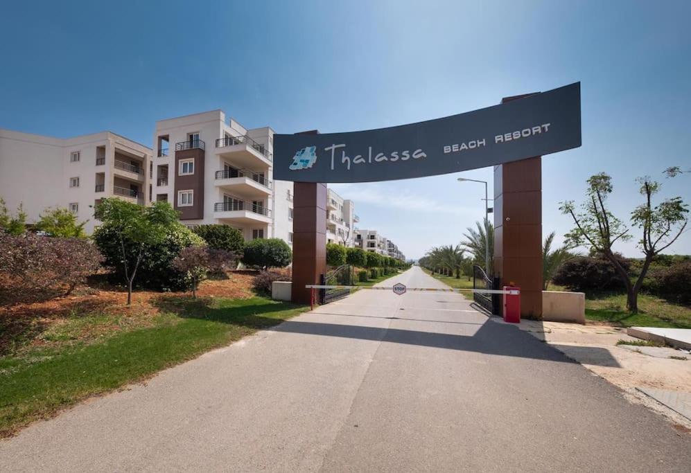 Paradise Beach Front Resort Vokolidha Экстерьер фото