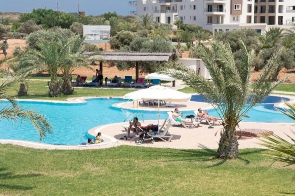 Paradise Beach Front Resort Vokolidha Экстерьер фото