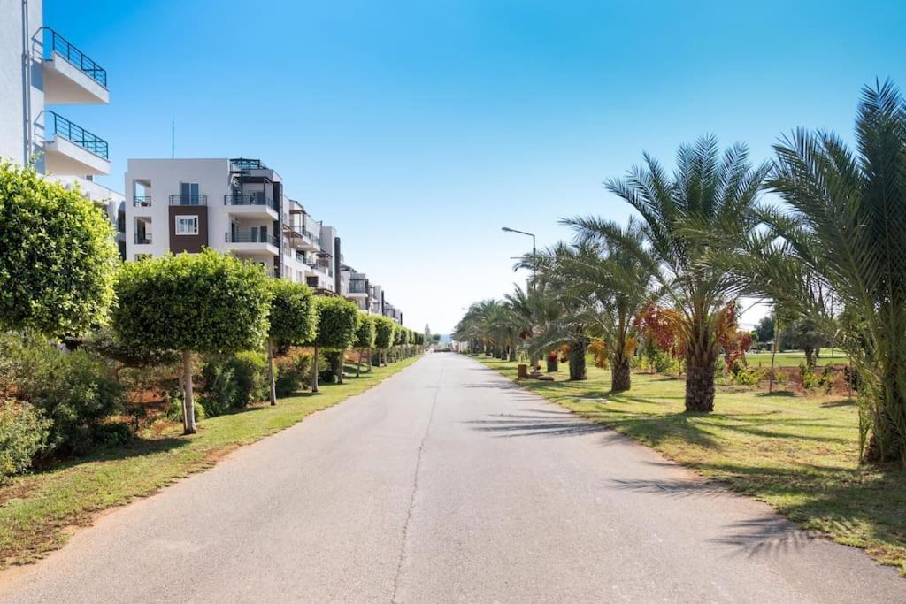 Paradise Beach Front Resort Vokolidha Экстерьер фото