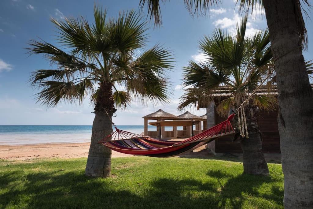 Paradise Beach Front Resort Vokolidha Экстерьер фото